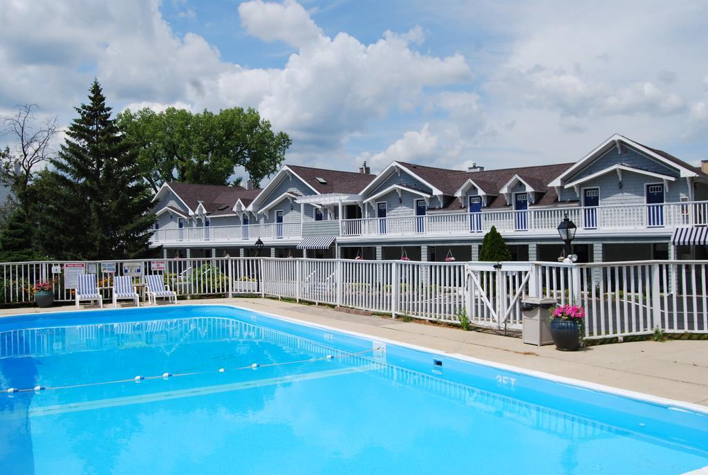 The French Country Inn بحيرة جنيف المظهر الخارجي الصورة